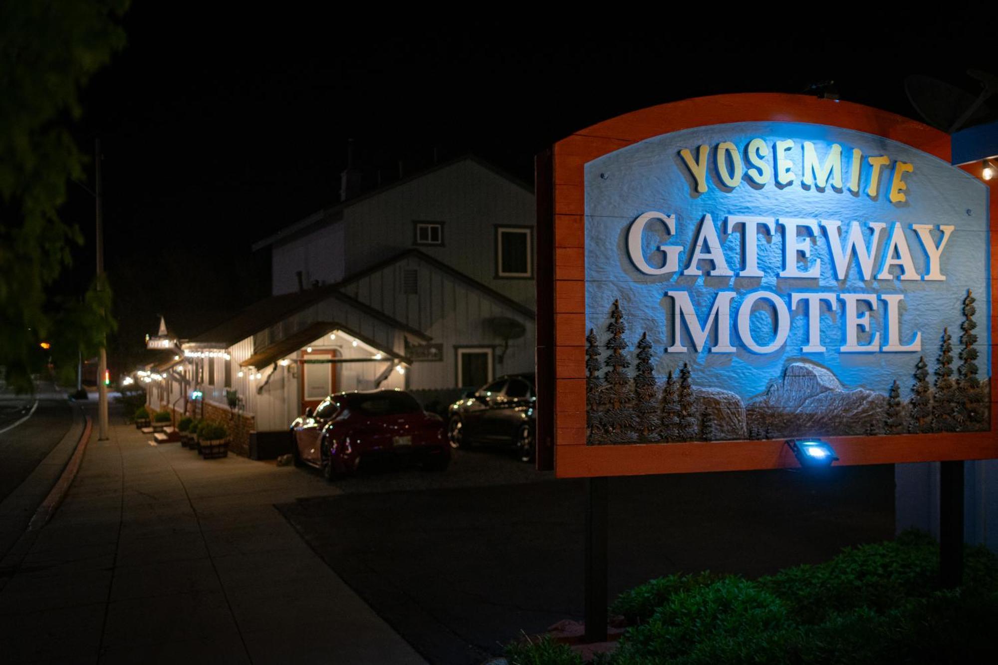 לי וינינג Yosemite Gateway Motel מראה חיצוני תמונה